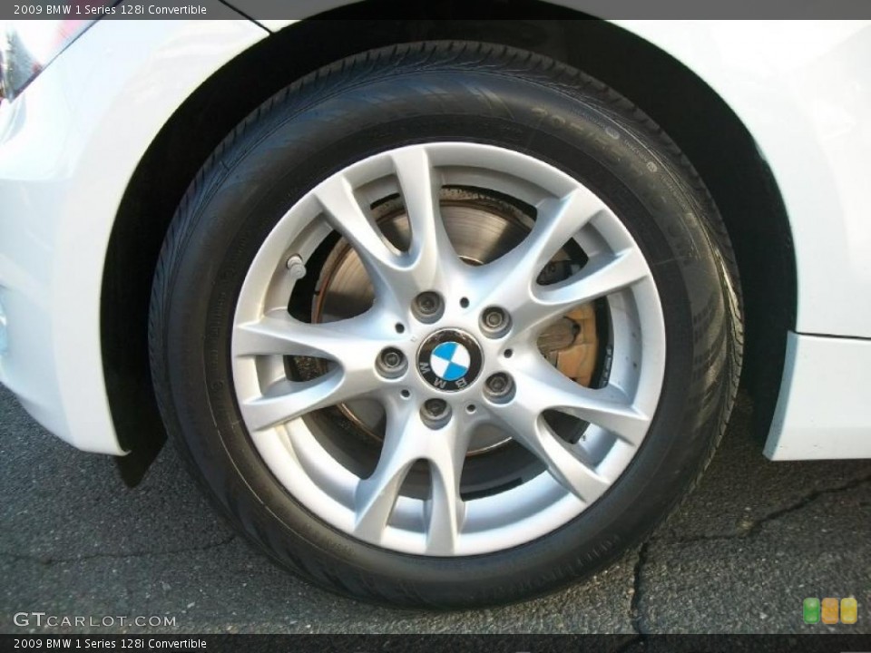 2009 BMW 1 Series 128i Convertible Wheel and Tire Photo #46240305