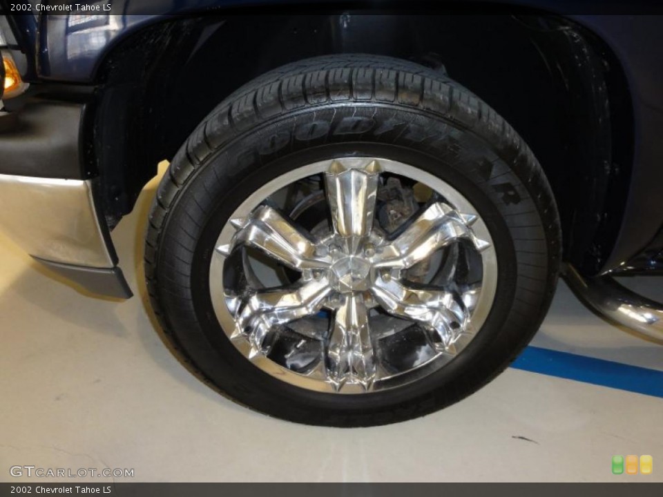 2002 Chevrolet Tahoe Custom Wheel and Tire Photo #46281588