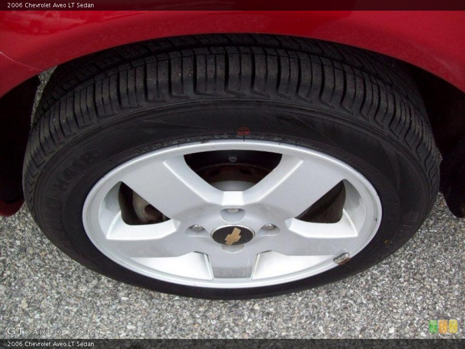 2006 Chevrolet Aveo LT Sedan Wheel and Tire Photo #46319481