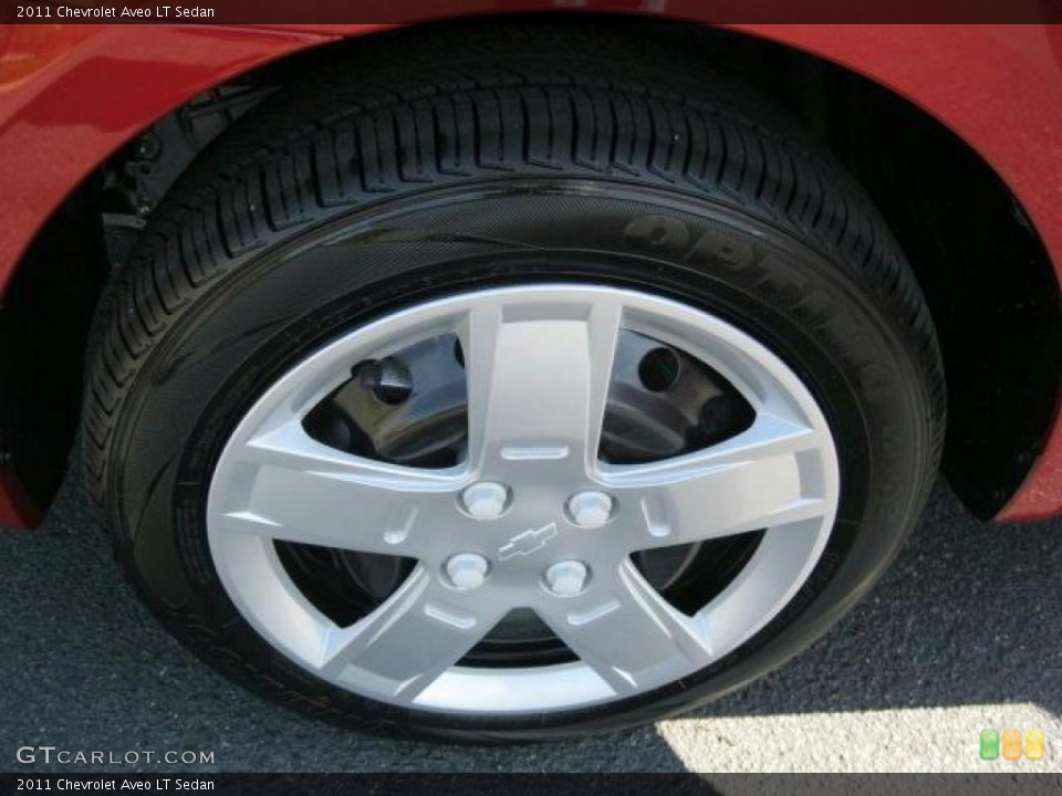 2011 Chevrolet Aveo LT Sedan Wheel and Tire Photo #46320219