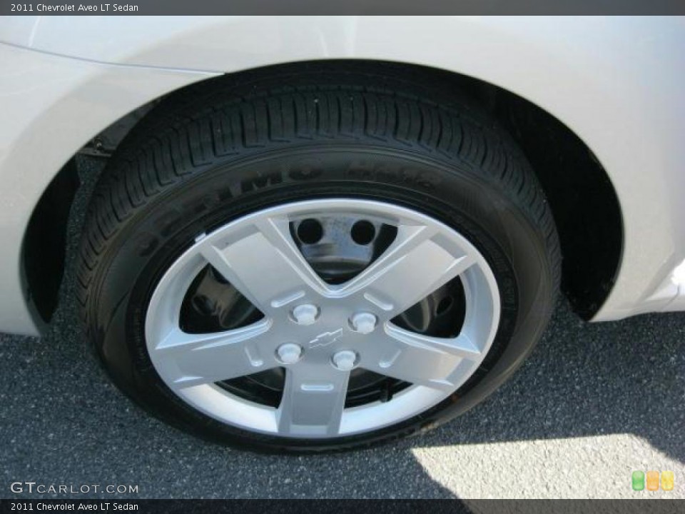 2011 Chevrolet Aveo LT Sedan Wheel and Tire Photo #46320279