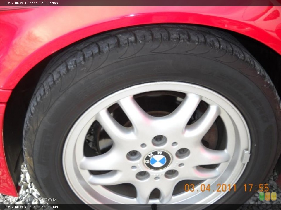 1997 BMW 3 Series 328i Sedan Wheel and Tire Photo #46320975