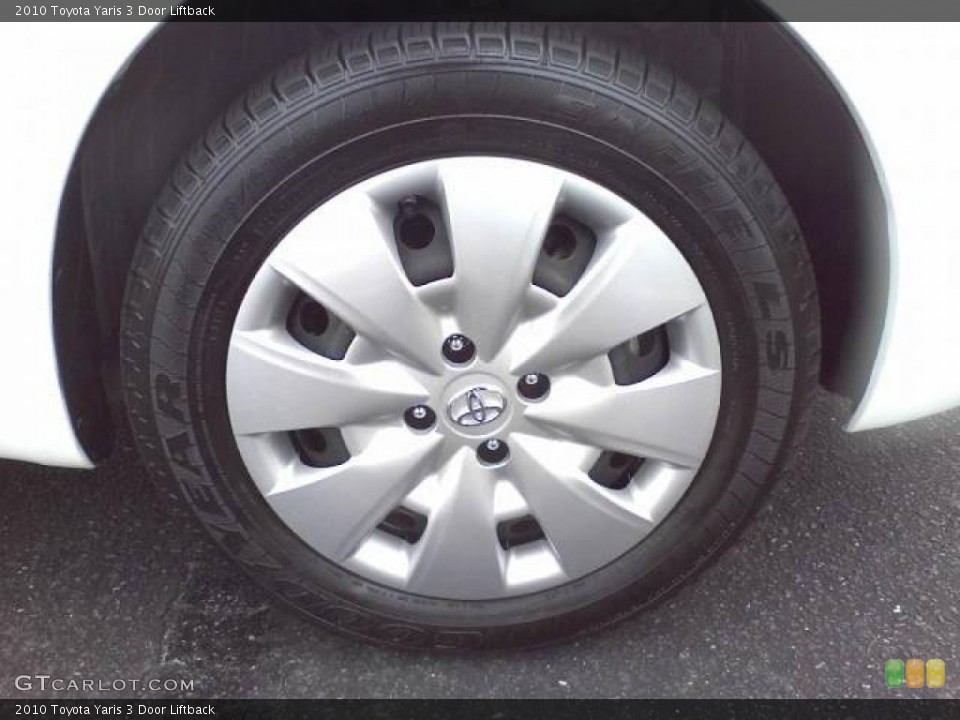 2010 Toyota Yaris 3 Door Liftback Wheel and Tire Photo #46339605