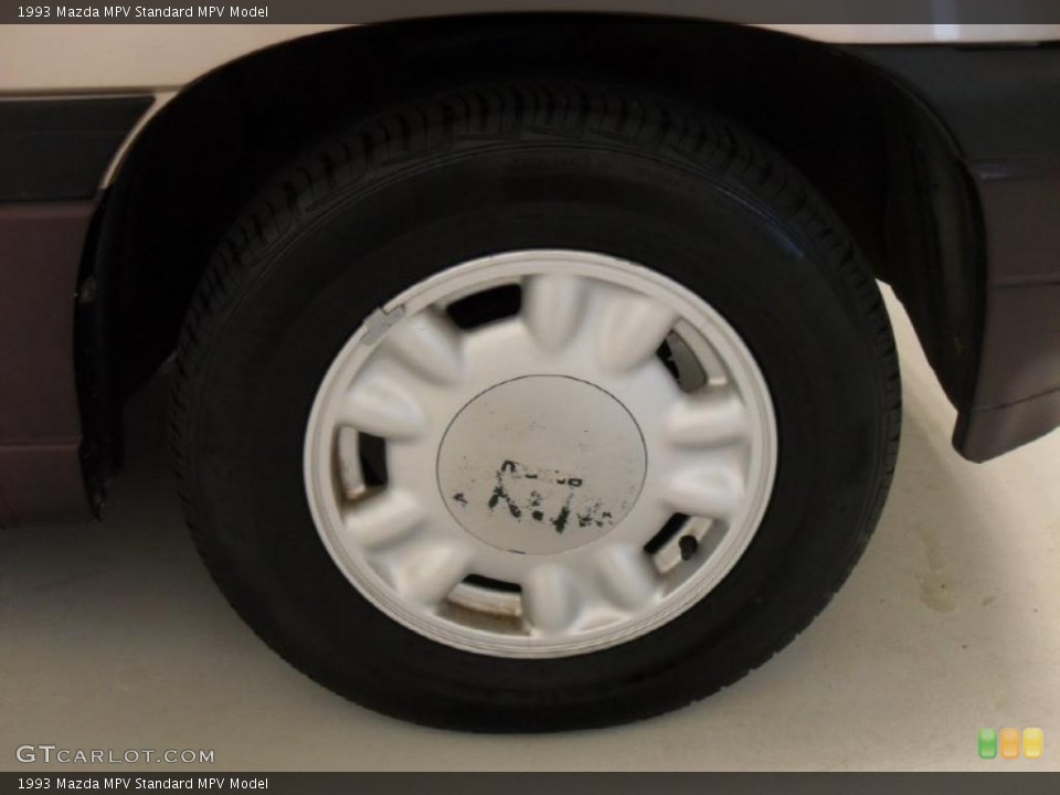 1993 Mazda MPV Wheels and Tires