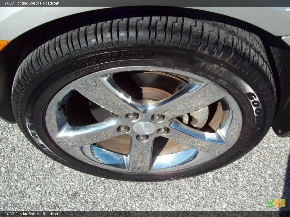 2007 Pontiac Solstice Roadster Wheel and Tire Photo #46361477