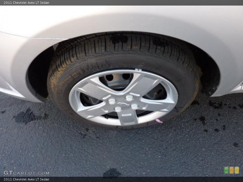 2011 Chevrolet Aveo LT Sedan Wheel and Tire Photo #46376310