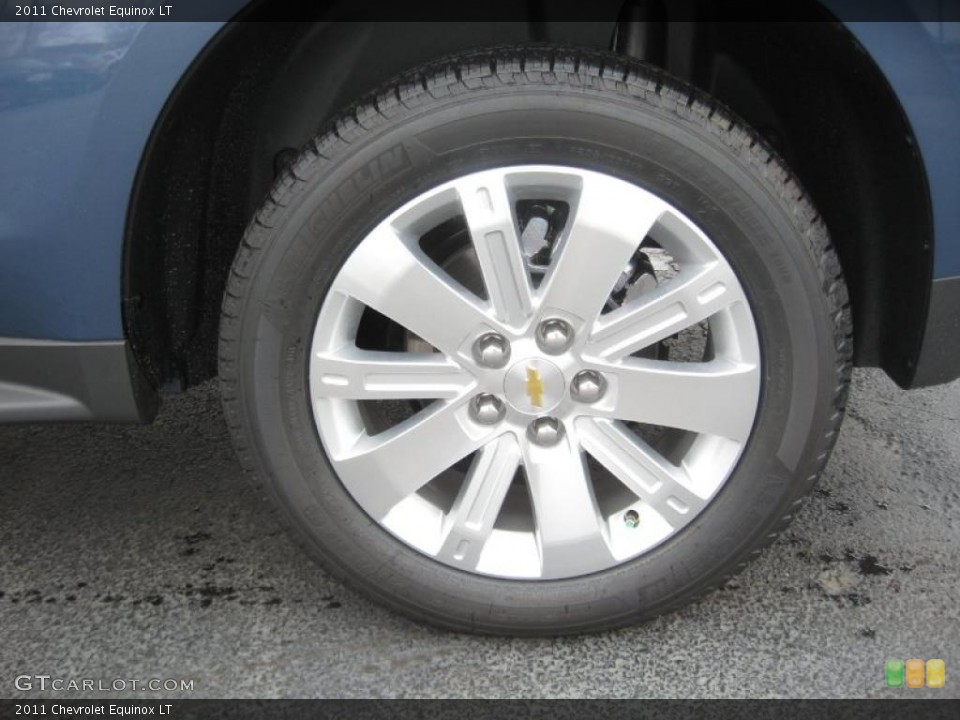 2011 Chevrolet Equinox LT Wheel and Tire Photo #46391642