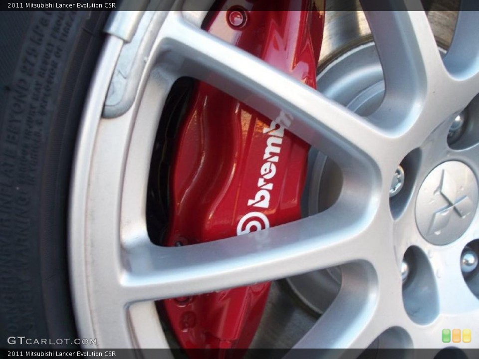 2011 Mitsubishi Lancer Evolution GSR Wheel and Tire Photo #46414419