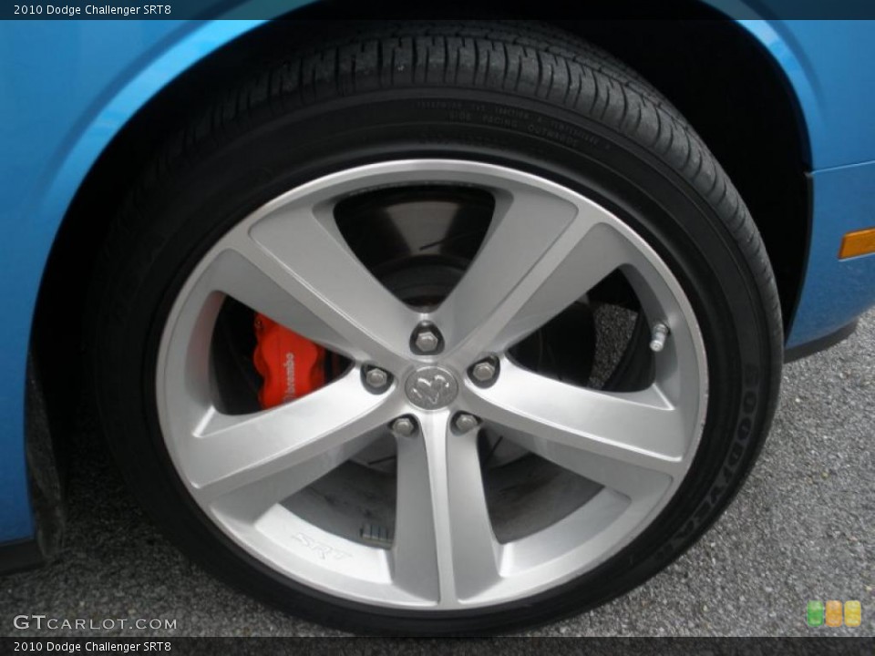 2010 Dodge Challenger SRT8 Wheel and Tire Photo #46434234