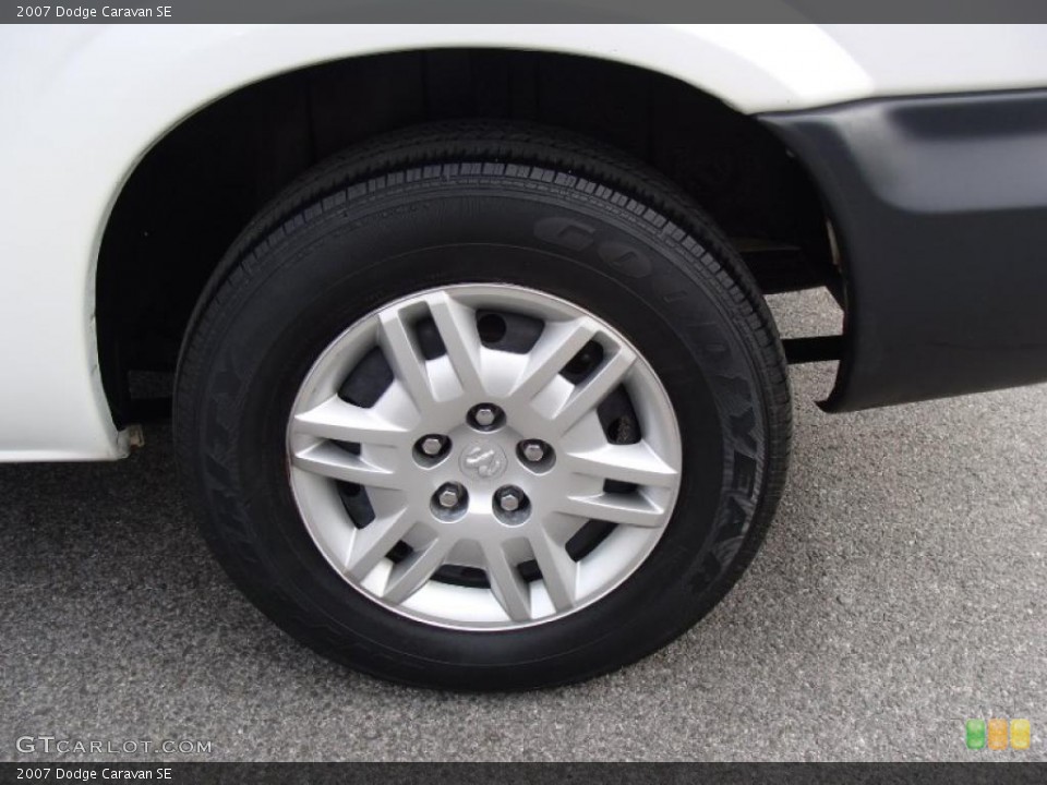 2007 Dodge Caravan SE Wheel and Tire Photo #46473126
