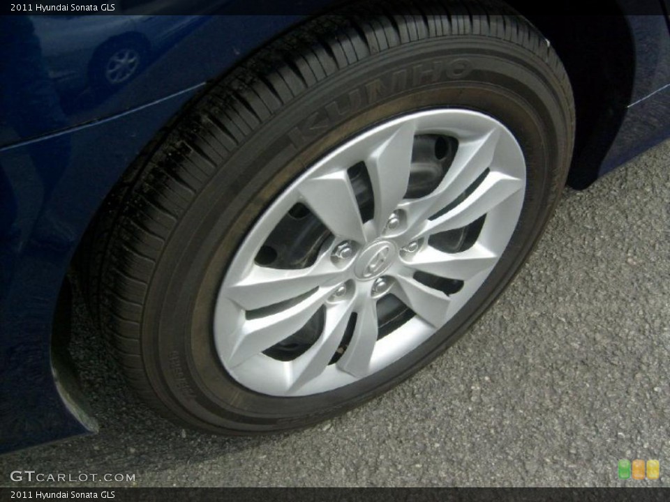 2011 Hyundai Sonata GLS Wheel and Tire Photo #46479870