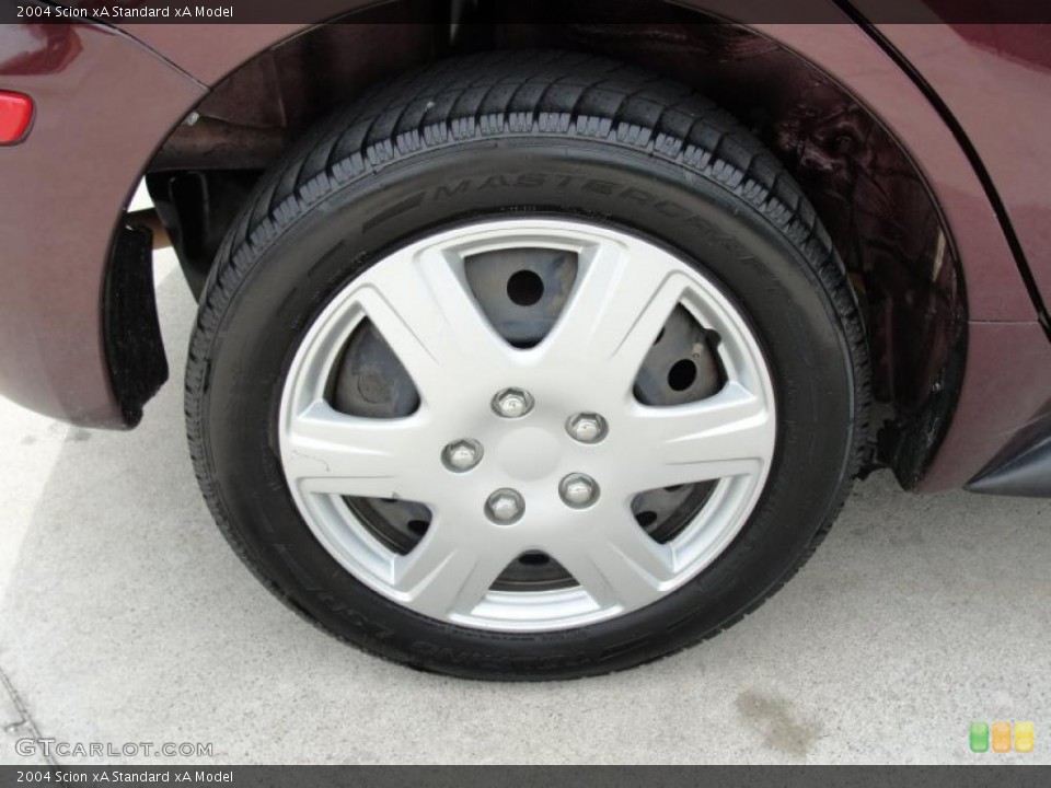 2004 Scion xA  Wheel and Tire Photo #46480980