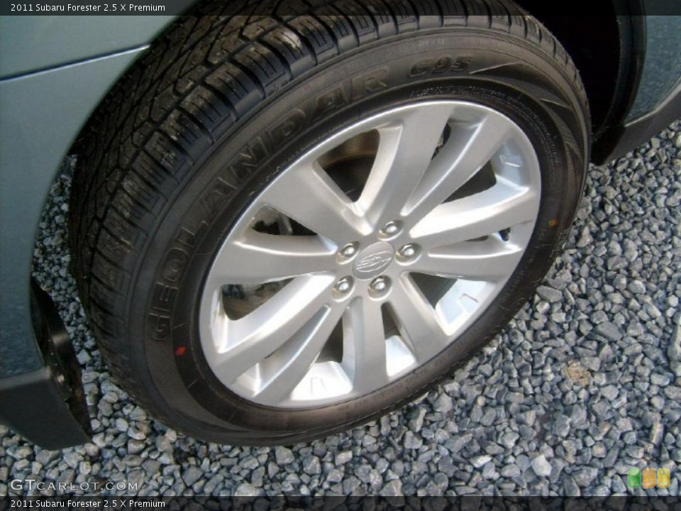 2011 Subaru Forester 2.5 X Premium Wheel and Tire Photo #46485564