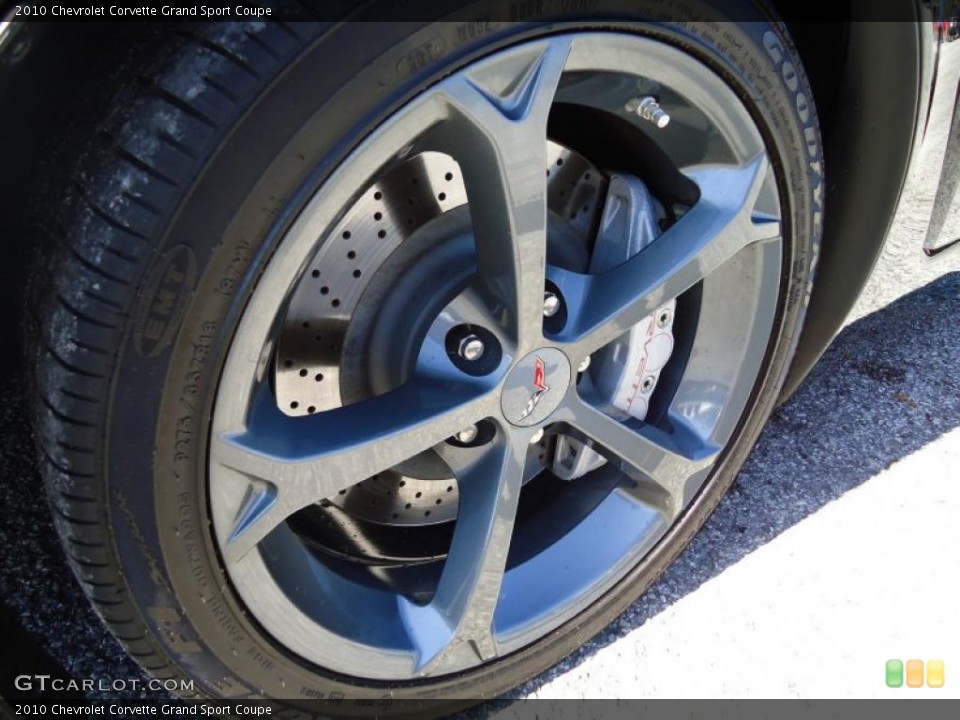 2010 Chevrolet Corvette Grand Sport Coupe Wheel and Tire Photo #46512633