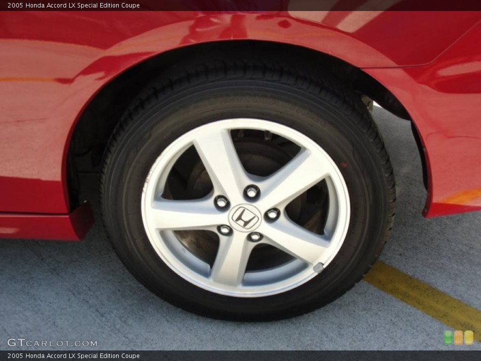 2005 Honda Accord LX Special Edition Coupe Wheel and Tire Photo #46513071
