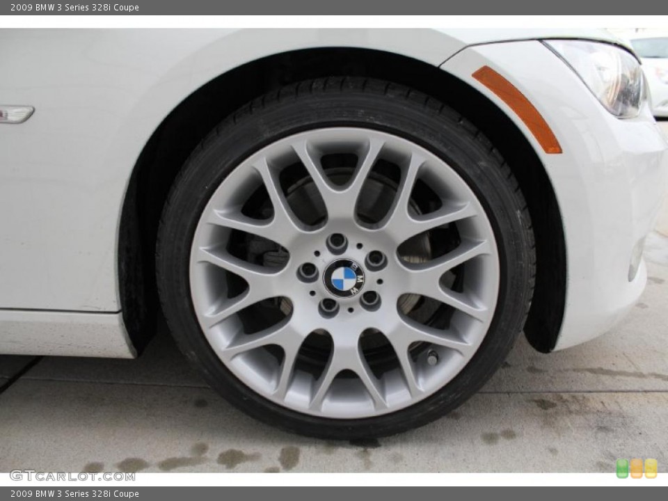 2009 BMW 3 Series 328i Coupe Wheel and Tire Photo #46522122