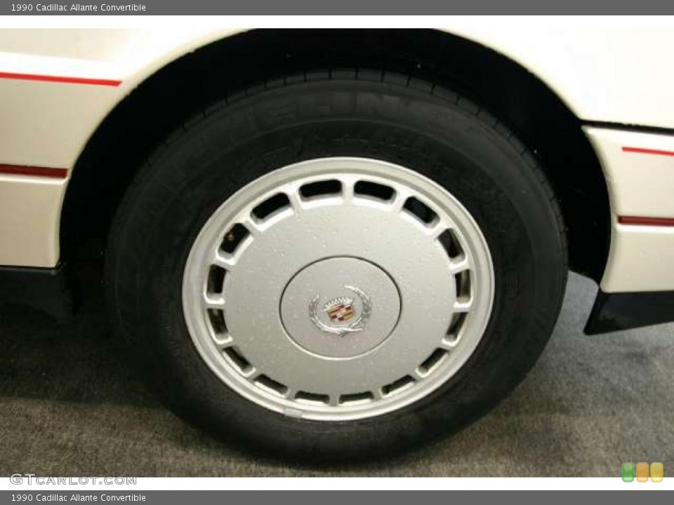 1990 Cadillac Allante Convertible Wheel and Tire Photo #46533327