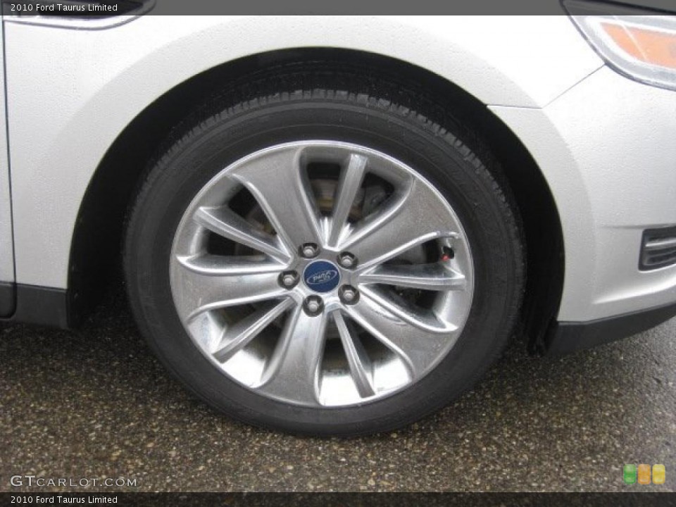 2010 Ford Taurus Wheels and Tires