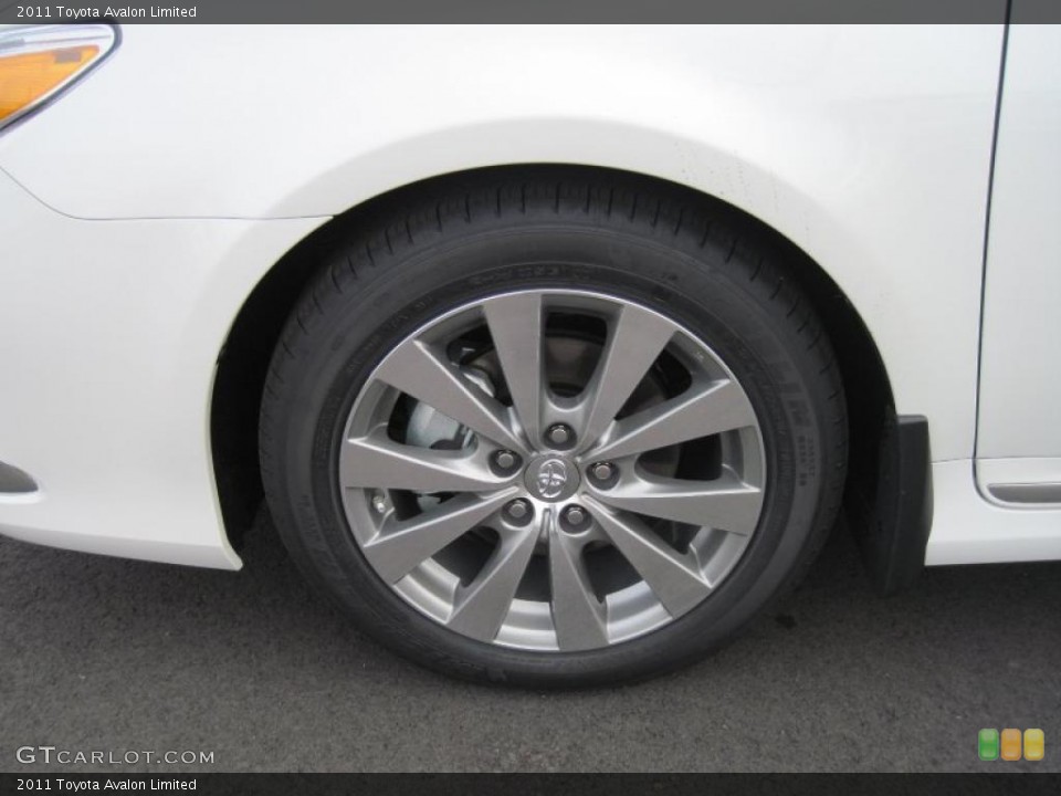 2011 Toyota Avalon Limited Wheel and Tire Photo #46544007