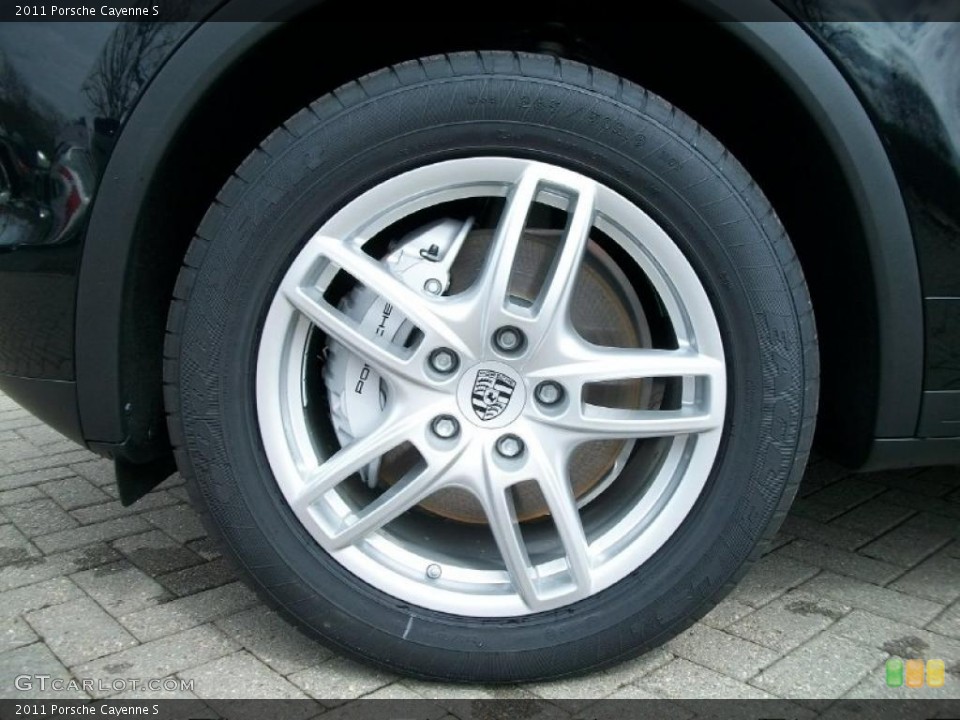 2011 Porsche Cayenne S Wheel and Tire Photo #46551095