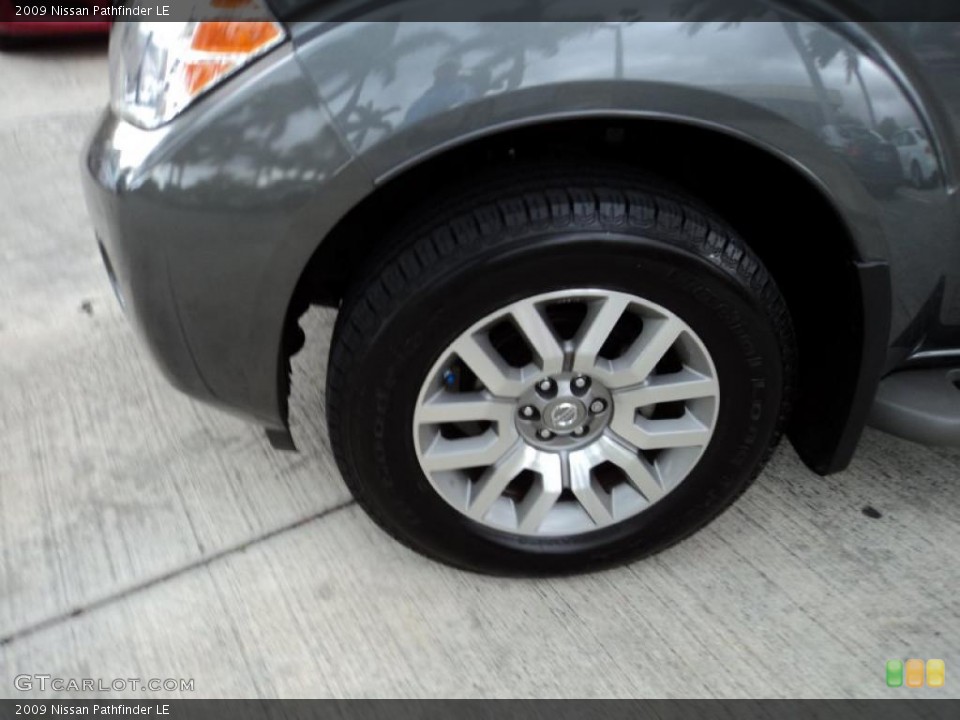 2009 Nissan Pathfinder Wheels and Tires