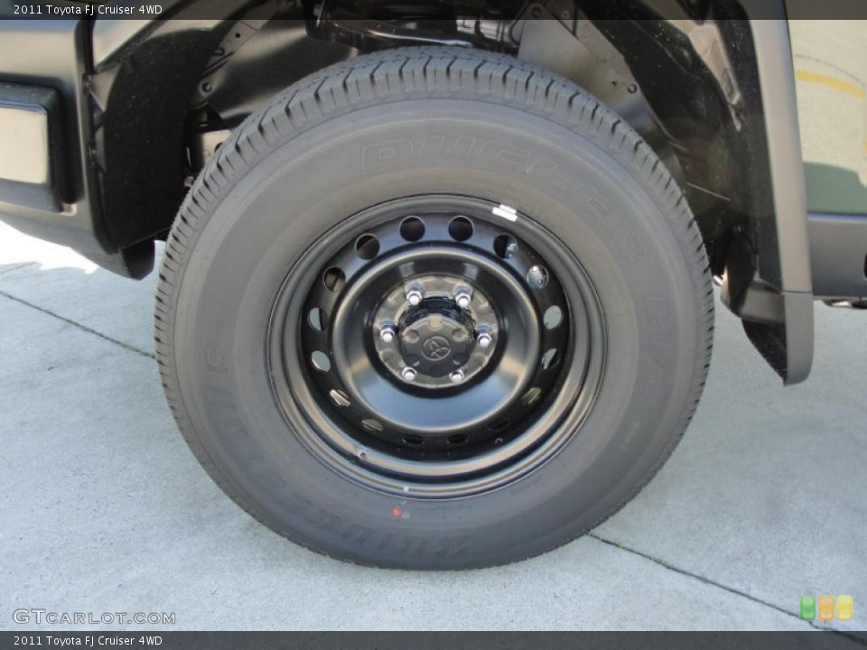 2011 Toyota FJ Cruiser 4WD Wheel and Tire Photo #46566208