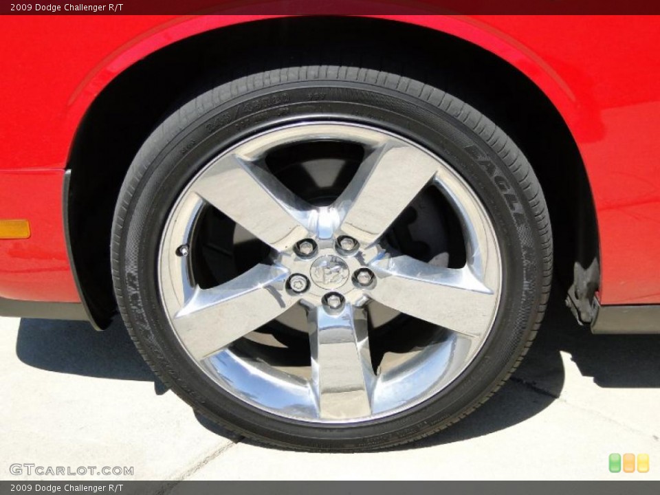 2009 Dodge Challenger R/T Wheel and Tire Photo #46575773