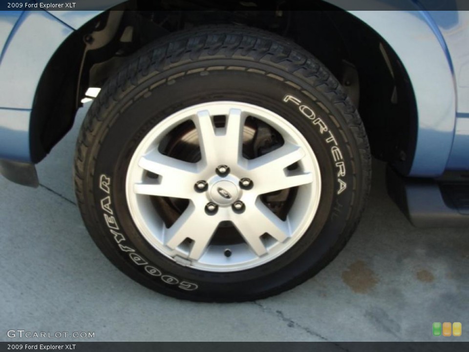 2009 Ford Explorer XLT Wheel and Tire Photo #46578083