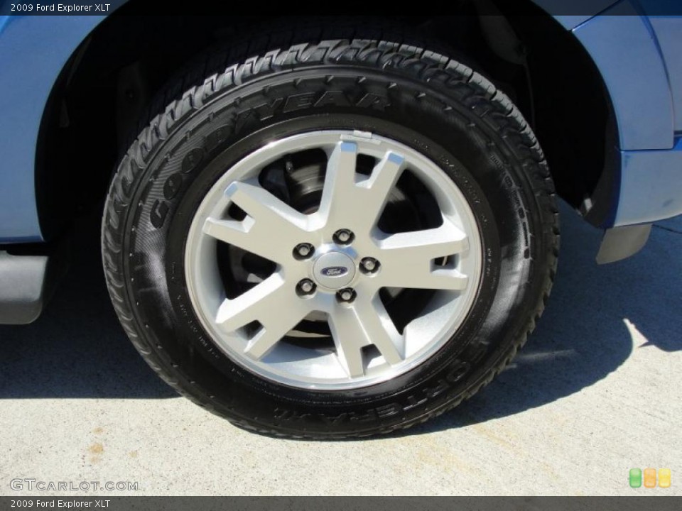 2009 Ford Explorer XLT Wheel and Tire Photo #46578107