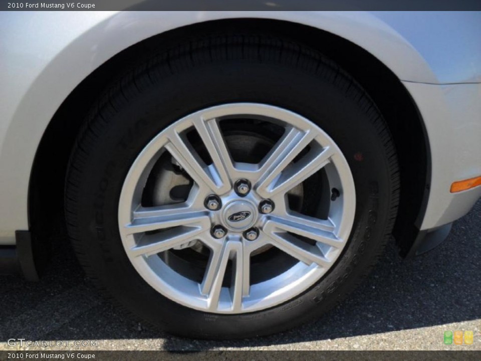 2010 Ford Mustang V6 Coupe Wheel and Tire Photo #46624486