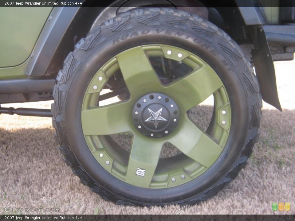 2007 Jeep Wrangler Unlimited Custom Wheel and Tire Photo #46659578