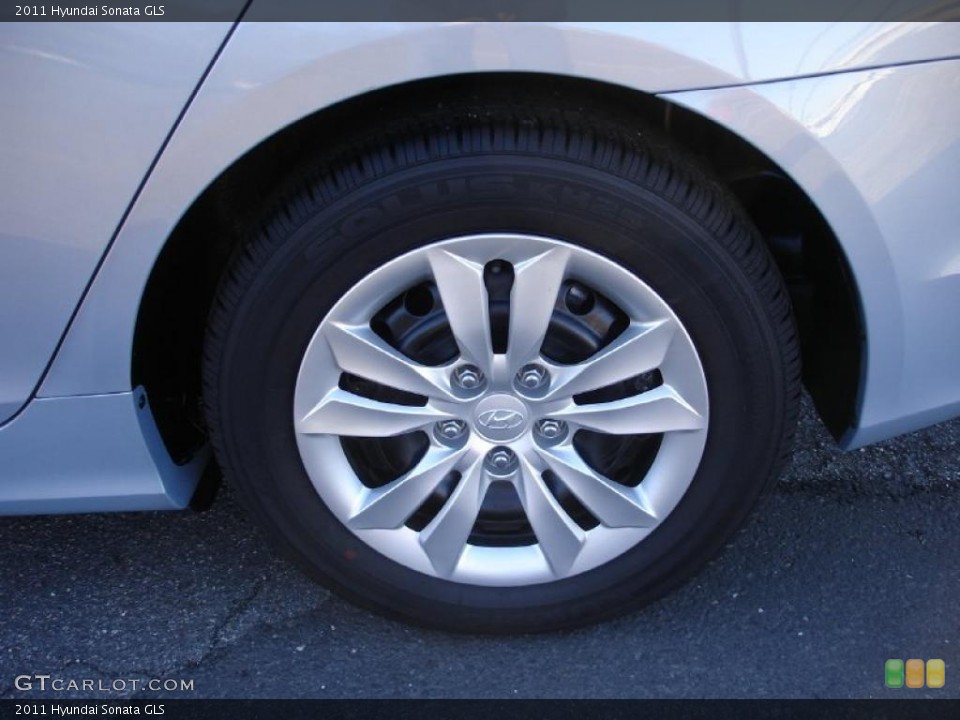 2011 Hyundai Sonata GLS Wheel and Tire Photo #46666943
