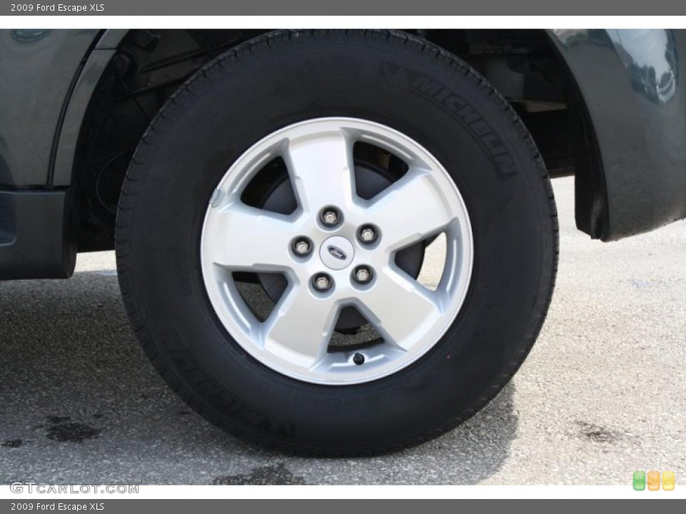 2009 Ford Escape XLS Wheel and Tire Photo #46671779