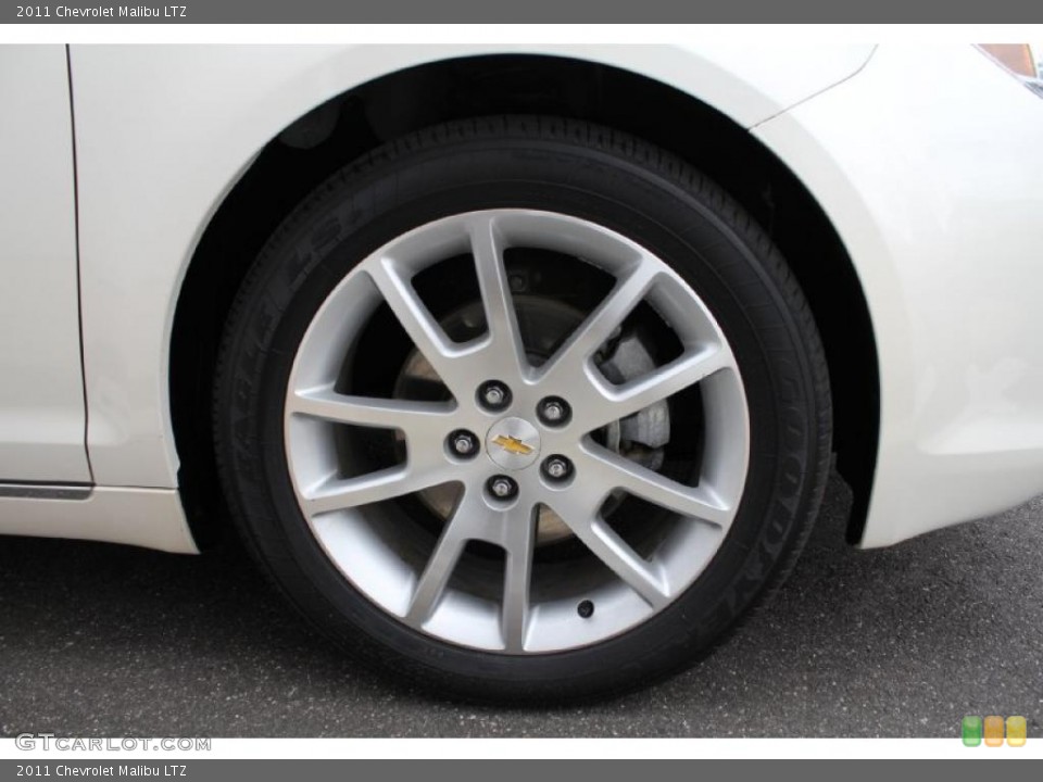 2011 Chevrolet Malibu LTZ Wheel and Tire Photo #46688933