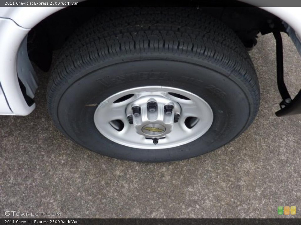 2011 Chevrolet Express 2500 Work Van Wheel and Tire Photo #46704642