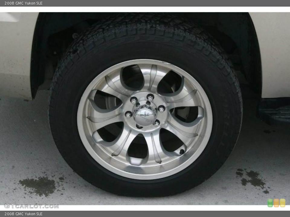 2008 GMC Yukon Custom Wheel and Tire Photo #46706460