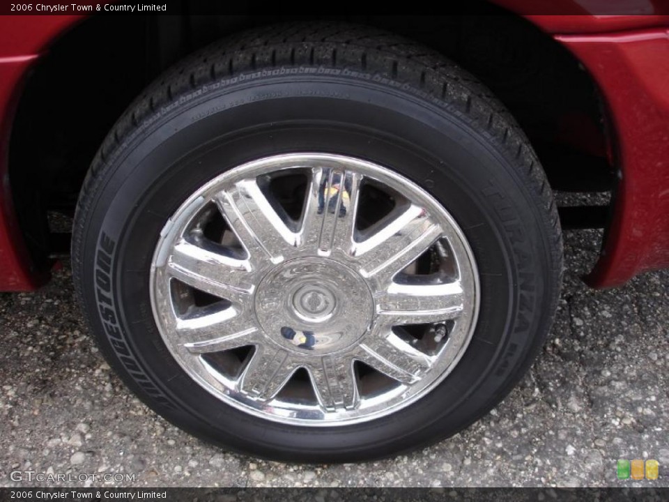 2006 Chrysler Town & Country Limited Wheel and Tire Photo #46719255