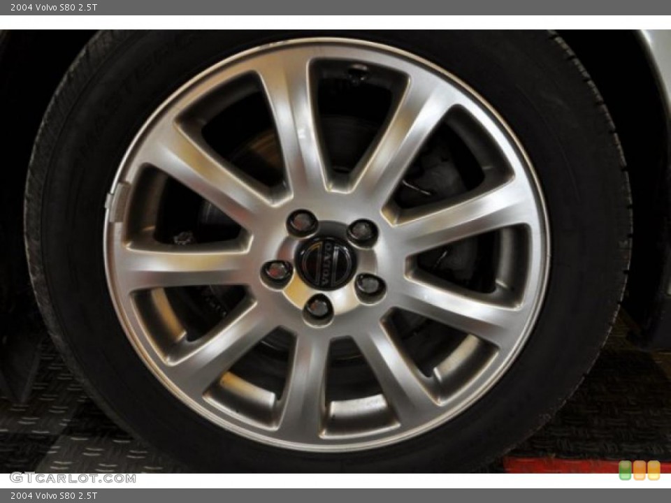 2004 Volvo S80 2.5T Wheel and Tire Photo #46724583