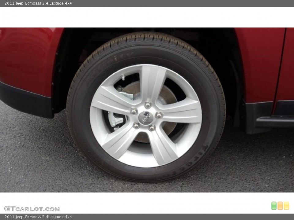 2011 Jeep Compass 2.4 Latitude 4x4 Wheel and Tire Photo #46732698