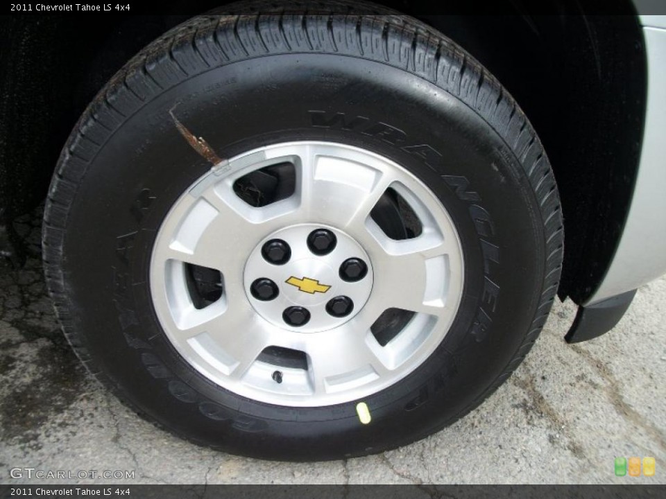 2011 Chevrolet Tahoe LS 4x4 Wheel and Tire Photo #46734300