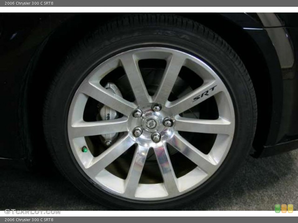 2006 Chrysler 300 C SRT8 Wheel and Tire Photo #46735637