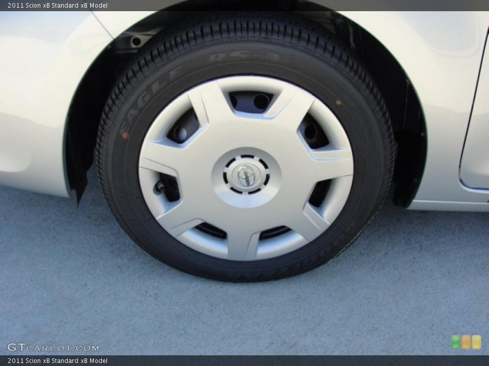2011 Scion xB  Wheel and Tire Photo #46742092