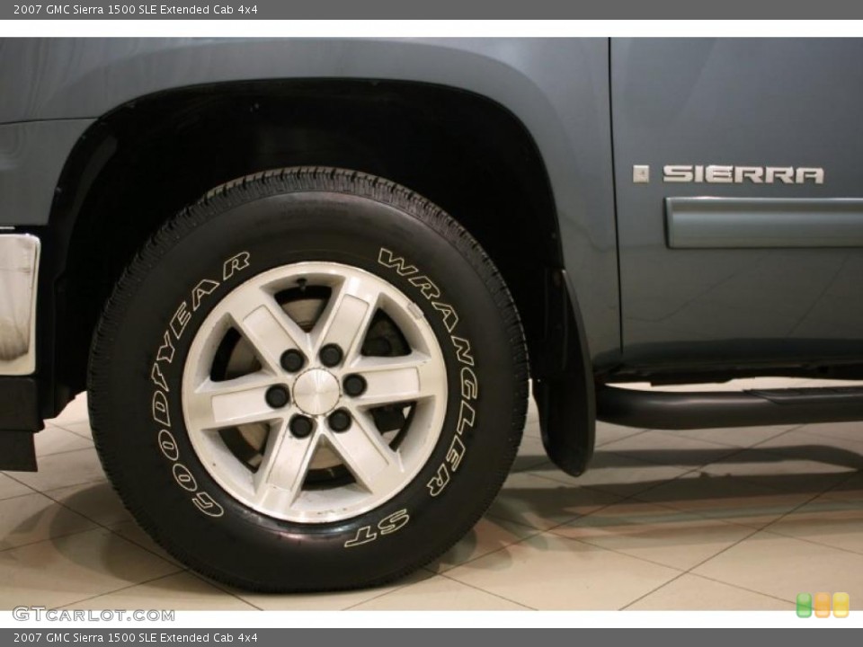 2007 GMC Sierra 1500 SLE Extended Cab 4x4 Wheel and Tire Photo #46748285