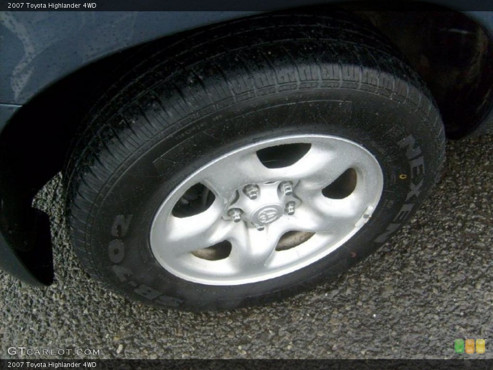 2007 Toyota Highlander 4WD Wheel and Tire Photo #46760073