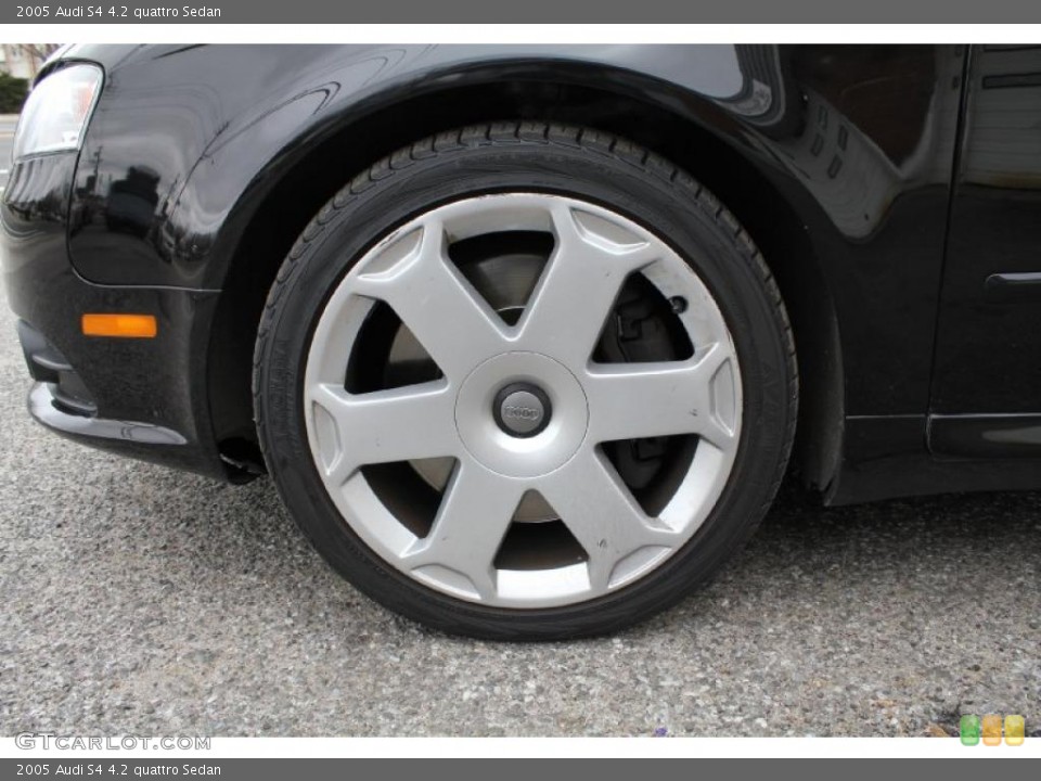 2005 Audi S4 4.2 quattro Sedan Wheel and Tire Photo #46769991