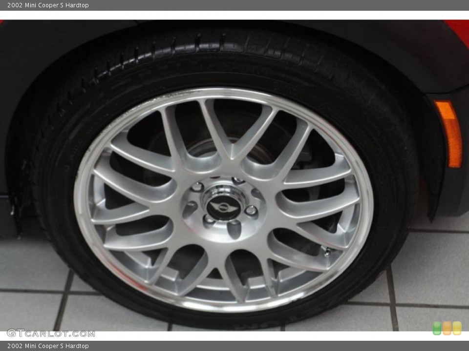 2002 Mini Cooper S Hardtop Wheel and Tire Photo #46787121