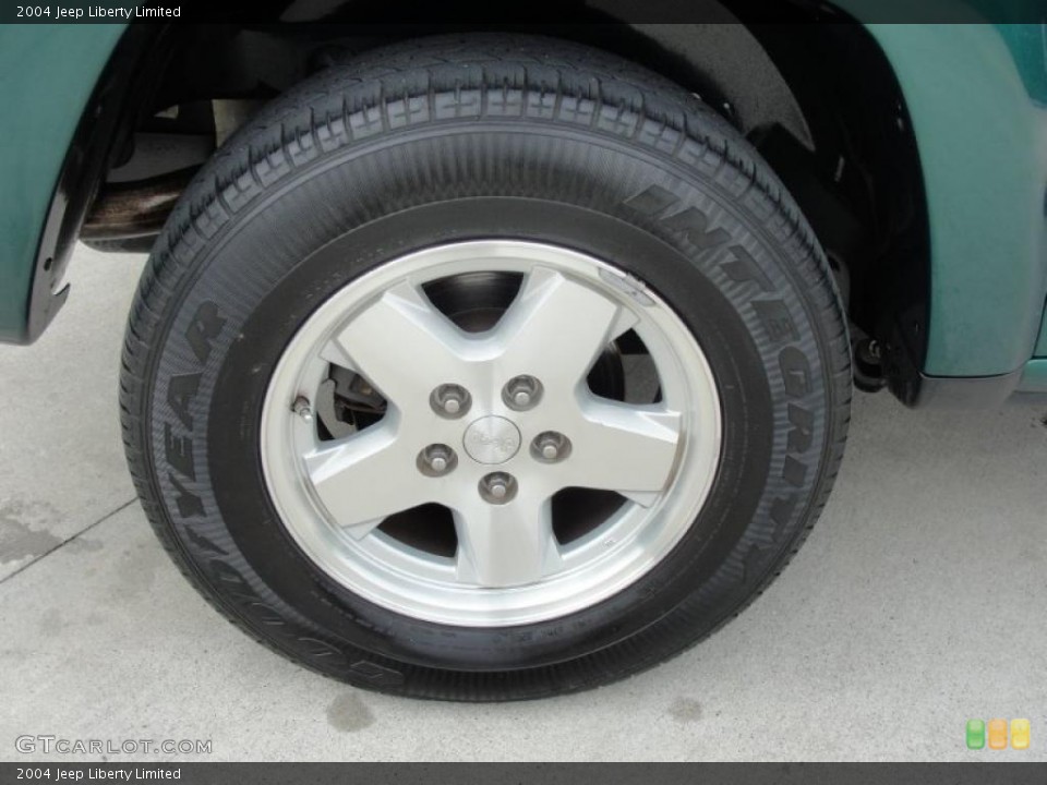 2004 Jeep Liberty Limited Wheel and Tire Photo #46813902