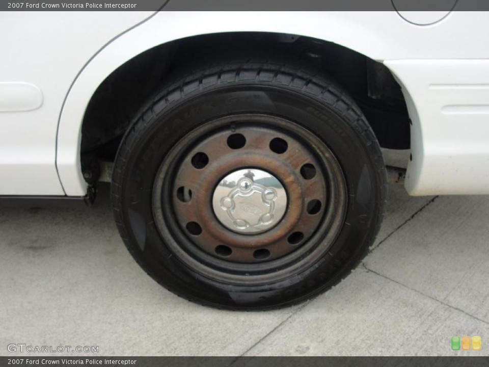 2007 Ford Crown Victoria Police Interceptor Wheel and Tire Photo #46817265