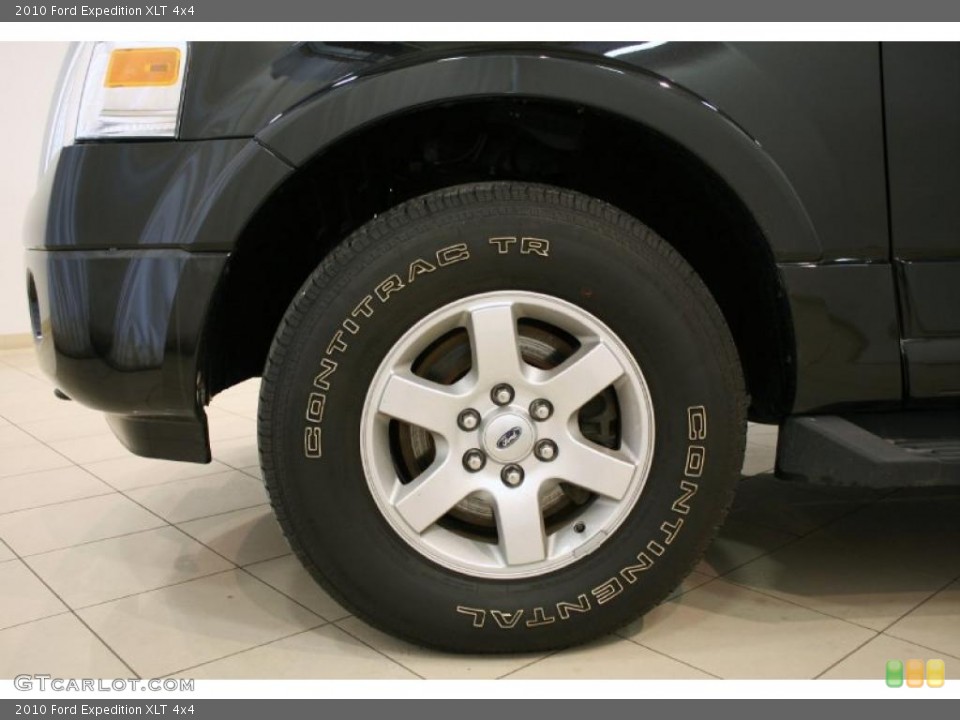 2010 Ford Expedition XLT 4x4 Wheel and Tire Photo #46847458