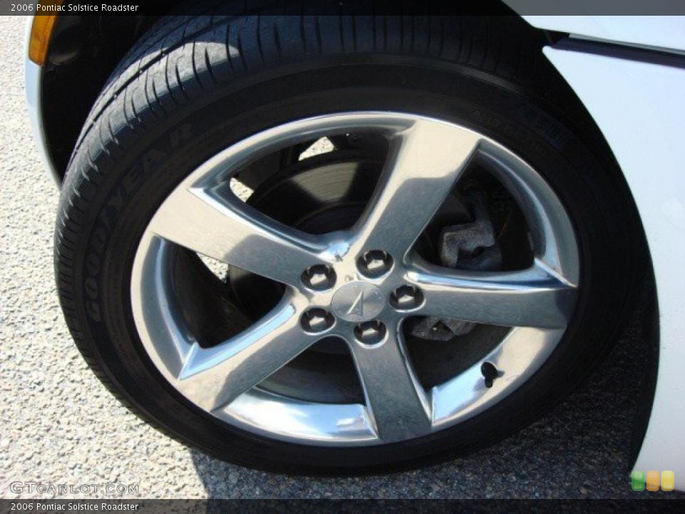 2006 Pontiac Solstice Roadster Wheel and Tire Photo #46944729